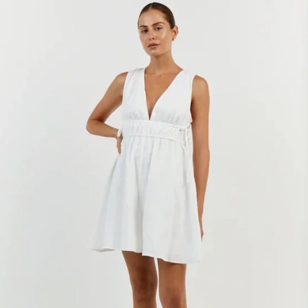 DISSH White Linen Mini Dress